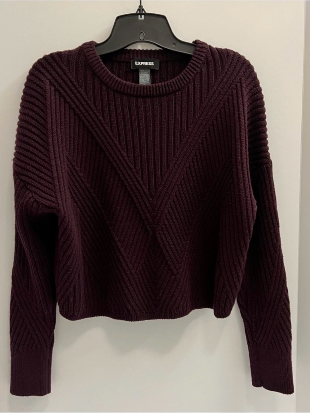 Express Crewneck Sweater Size
XS Bundle of 3 Olive Green, Yellow and Burgundy - Picture 11 of 16